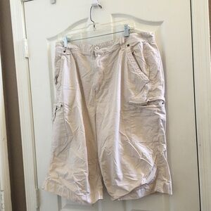 FINAL MARKDOWN Men’s U. S. Expedition Shorts (38)